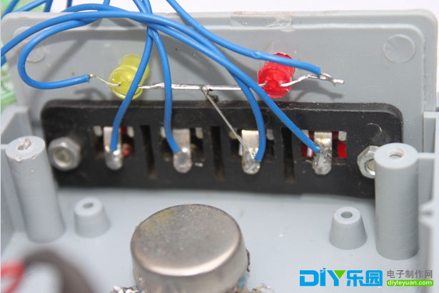 3vlm317电源输出最大电压12v(因本制作的电源变压器限制,只能输出12v